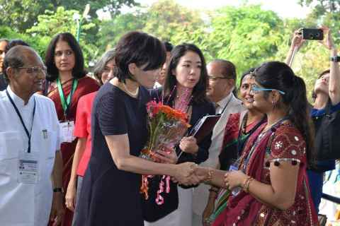 Mrs Abe visited to BPA