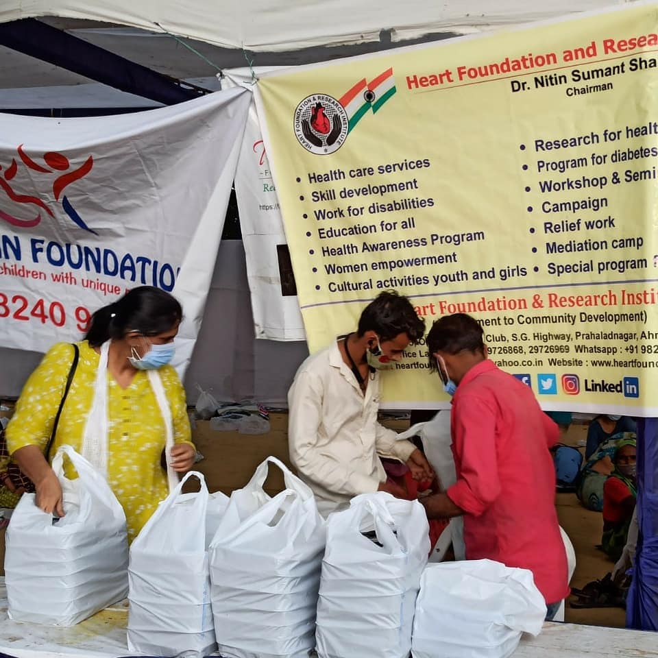 Food Distribution For Covid Patients
